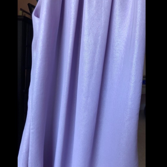 Purple shimmer Cache halter top with beading - Picture 5 of 11